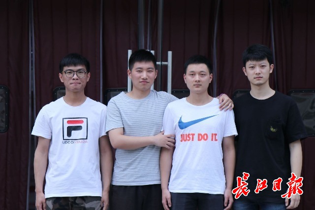 点击查看高清原图 点击查看高清原图