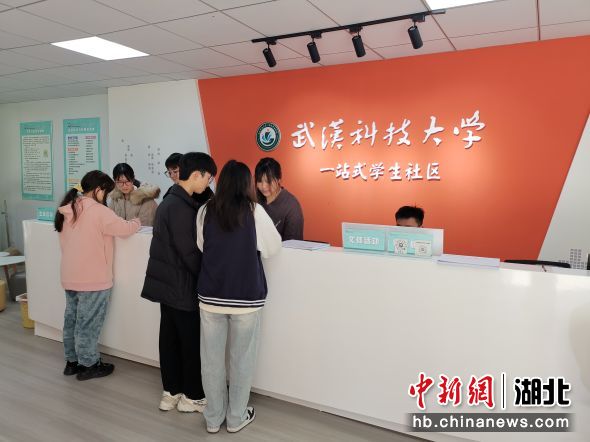 JXF吉祥坊体育“一站式”学生社区 程毓 摄
